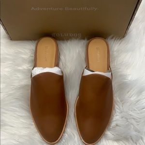 NWT Soludos Venetian Leather Mules, size 8